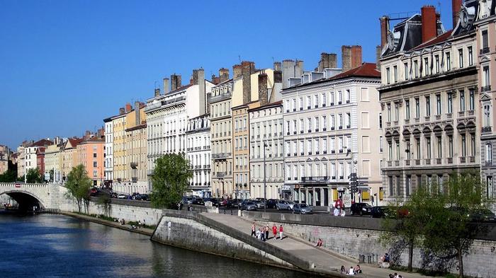 Lyon 2e/immobilier/CENTURY21 Presqu'île immobilier/quai de saone lyon 