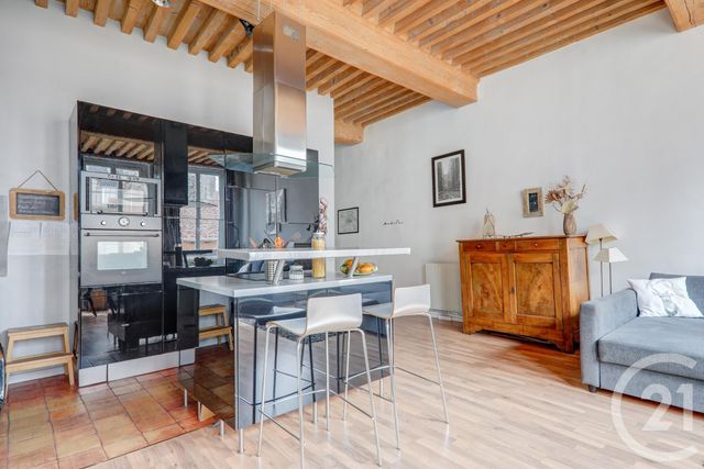 Appartement F3 à vendre - 3 pièces - 77.45 m2 - LYON - 69002 - RHONE-ALPES - Century 21 Presqu'Île Immobilier Appartement F3 à vendre - 3 pièces - 77.45 m2 - LYON - 69002 - RHONE-ALPES - Century 21 Presqu'Île Immobilier