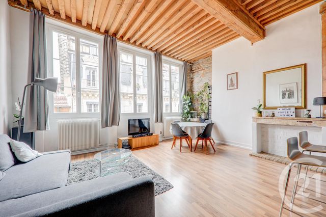 Appartement F3 à vendre - 3 pièces - 77.45 m2 - LYON - 69002 - RHONE-ALPES - Century 21 Presqu'Île Immobilier Appartement F3 à vendre - 3 pièces - 77.45 m2 - LYON - 69002 - RHONE-ALPES - Century 21 Presqu'Île Immobilier