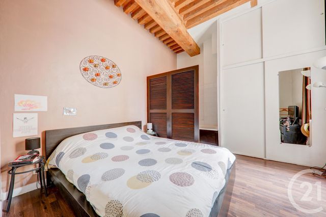 Appartement F3 à vendre - 3 pièces - 77.45 m2 - LYON - 69002 - RHONE-ALPES - Century 21 Presqu'Île Immobilier Appartement F3 à vendre - 3 pièces - 77.45 m2 - LYON - 69002 - RHONE-ALPES - Century 21 Presqu'Île Immobilier