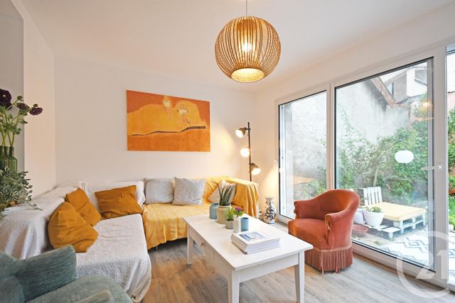 Afficher la photo en grand maison à vendre - 7 pièces - 145.07 m2 - LYON - 69008 - RHONE-ALPES - Century 21 Presqu'Île Immobilier