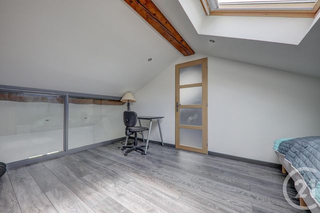 Appartement T4 à vendre - 4 pièces - 125.0 m2 - LYON - 69005 - RHONE-ALPES - Century 21 Presqu'Île Immobilier Appartement T4 à vendre - 4 pièces - 125.0 m2 - LYON - 69005 - RHONE-ALPES - Century 21 Presqu'Île Immobilier