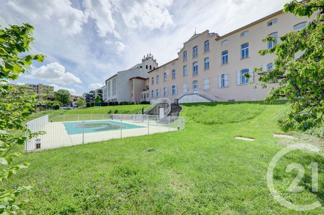 Appartement T4 à vendre - 4 pièces - 125.0 m2 - LYON - 69005 - RHONE-ALPES - Century 21 Presqu'Île Immobilier Appartement T4 à vendre - 4 pièces - 125.0 m2 - LYON - 69005 - RHONE-ALPES - Century 21 Presqu'Île Immobilier