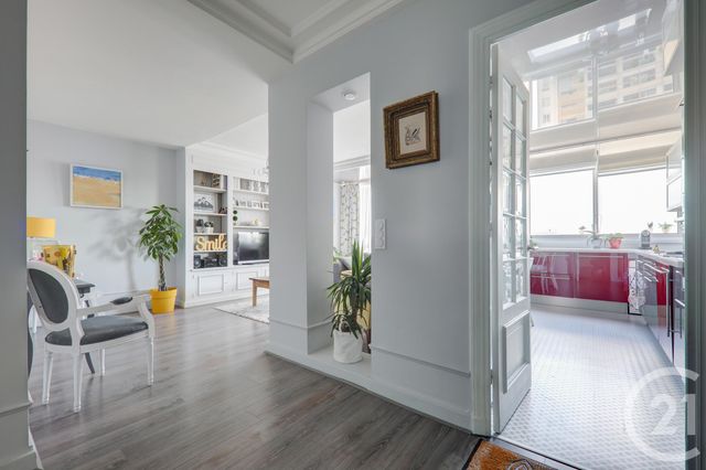 Appartement F4 à vendre - 4 pièces - 94.68 m2 - LYON - 69006 - RHONE-ALPES - Century 21 Presqu'Île Immobilier Appartement F4 à vendre - 4 pièces - 94.68 m2 - LYON - 69006 - RHONE-ALPES - Century 21 Presqu'Île Immobilier