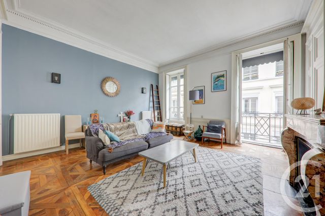 Afficher la photo en grand Appartement F4 à vendre - 4 pièces - 126.3 m2 - LYON - 69002 - RHONE-ALPES - Century 21 Presqu'Île Immobilier