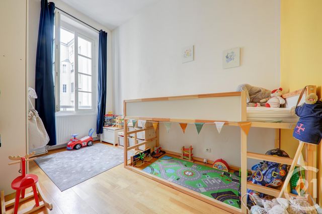 Afficher la photo en grand Appartement F4 à vendre - 4 pièces - 126.3 m2 - LYON - 69002 - RHONE-ALPES - Century 21 Presqu'Île Immobilier