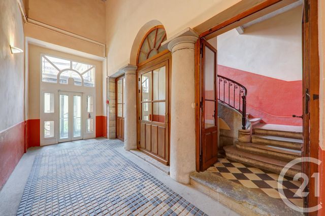 Afficher la photo en grand Appartement F4 à vendre - 4 pièces - 126.3 m2 - LYON - 69002 - RHONE-ALPES - Century 21 Presqu'Île Immobilier