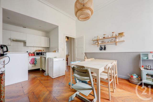 Afficher la photo en grand Appartement F4 à vendre - 4 pièces - 126.3 m2 - LYON - 69002 - RHONE-ALPES - Century 21 Presqu'Île Immobilier