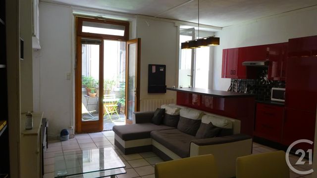Appartement T2 à louer - 2 pièces - 47.31 m2 - LYON - 69001 - RHONE-ALPES - Century 21 Presqu'Île Immobilier Appartement T2 à louer - 2 pièces - 47.31 m2 - LYON - 69001 - RHONE-ALPES - Century 21 Presqu'Île Immobilier