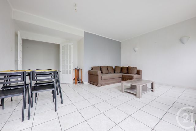 Appartement F4 à vendre - 4 pièces - 76.19 m2 - LYON - 69005 - RHONE-ALPES - Century 21 Presqu'Île Immobilier Appartement F4 à vendre - 4 pièces - 76.19 m2 - LYON - 69005 - RHONE-ALPES - Century 21 Presqu'Île Immobilier