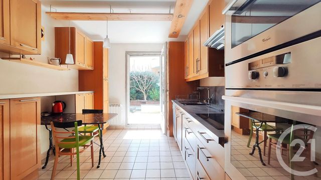 Appartement F4 à vendre - 4 pièces - 103.12 m2 - LYON - 69005 - RHONE-ALPES - Century 21 Presqu'Île Immobilier Appartement F4 à vendre - 4 pièces - 103.12 m2 - LYON - 69005 - RHONE-ALPES - Century 21 Presqu'Île Immobilier