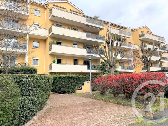 Appartement F4 à vendre - 4 pièces - 103.12 m2 - LYON - 69005 - RHONE-ALPES - Century 21 Presqu'Île Immobilier Appartement F4 à vendre - 4 pièces - 103.12 m2 - LYON - 69005 - RHONE-ALPES - Century 21 Presqu'Île Immobilier