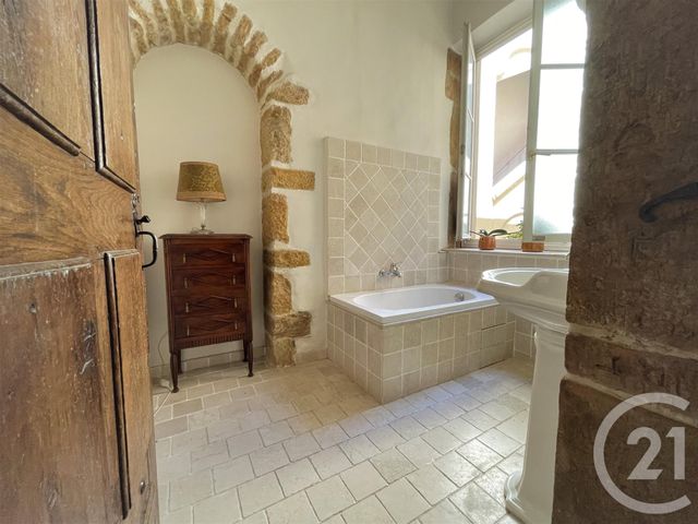 Afficher la photo en grand Appartement F4 à vendre - 4 pièces - 146.25 m2 - LYON - 69002 - RHONE-ALPES - Century 21 Presqu'Île Immobilier