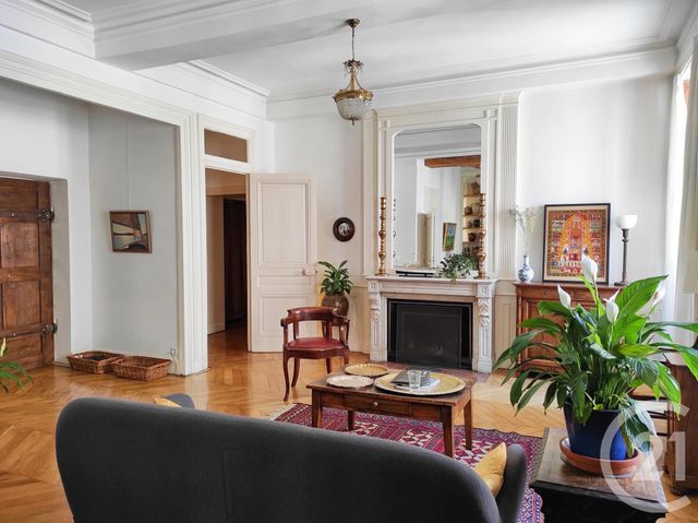 Afficher la photo en grand Appartement F4 à vendre - 4 pièces - 146.25 m2 - LYON - 69002 - RHONE-ALPES - Century 21 Presqu'Île Immobilier