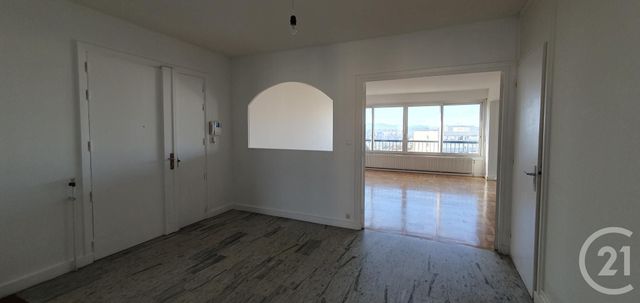 Afficher la photo en grand Appartement F5 à louer - 5 pièces - 117.88 m2 - LYON - 69004 - RHONE-ALPES - Century 21 Presqu'Île Immobilier