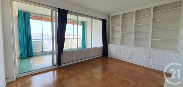 Afficher la photo en grand Appartement F5 à louer - 5 pièces - 117.88 m2 - LYON - 69004 - RHONE-ALPES - Century 21 Presqu'Île Immobilier