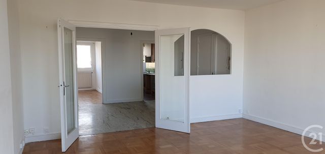 Afficher la photo en grand Appartement F5 à louer - 5 pièces - 117.88 m2 - LYON - 69004 - RHONE-ALPES - Century 21 Presqu'Île Immobilier