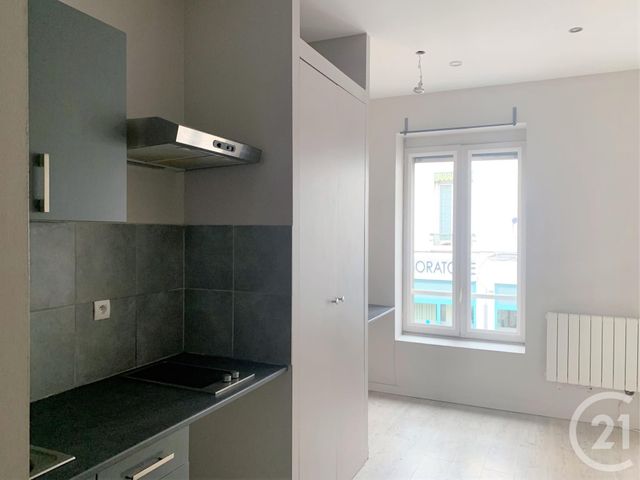 Appartement F3 à vendre - 3 pièces - 42.4 m2 - LYON - 69007 - RHONE-ALPES - Century 21 Presqu'Île Immobilier