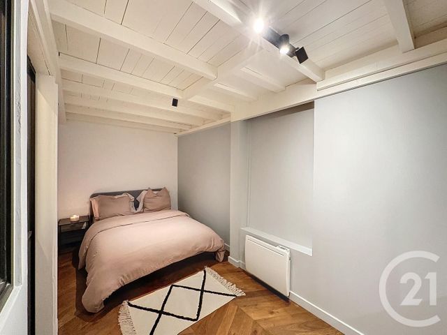 Afficher la photo en grand Appartement F2 bis à vendre - 2 pièces - 66.05 m2 - LYON - 69002 - RHONE-ALPES - Century 21 Presqu'Île Immobilier