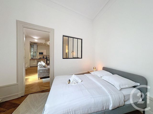 Appartement F2 à vendre - 2 pièces - 61.72 m2 - LYON - 69002 - RHONE-ALPES - Century 21 Presqu'Île Immobilier