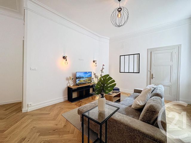 Appartement F2 à vendre - 2 pièces - 61.72 m2 - LYON - 69002 - RHONE-ALPES - Century 21 Presqu'Île Immobilier