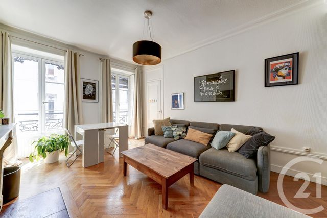 Appartement F3 à vendre - 3 pièces - 70.23 m2 - LYON - 69002 - RHONE-ALPES - Century 21 Presqu'Île Immobilier