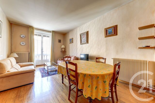 Appartement F5 à vendre - 5 pièces - 121.02 m2 - LYON - 69006 - RHONE-ALPES - Century 21 Presqu'Île Immobilier