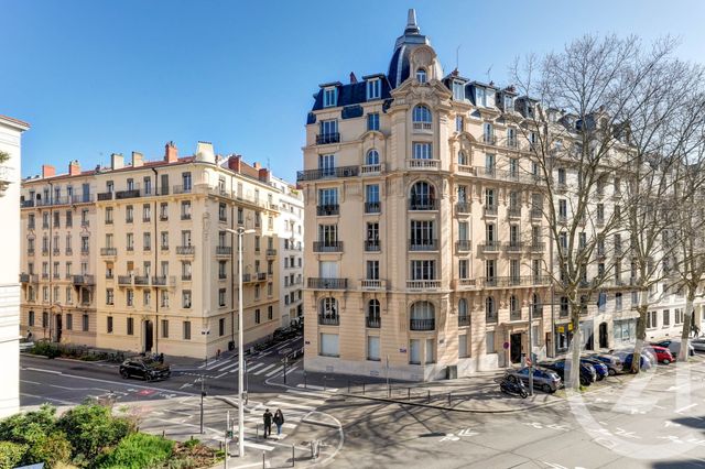 Appartement F5 à vendre - 5 pièces - 121.02 m2 - LYON - 69006 - RHONE-ALPES - Century 21 Presqu'Île Immobilier
