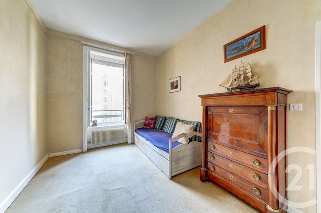 Appartement F5 à vendre - 5 pièces - 121.02 m2 - LYON - 69006 - RHONE-ALPES - Century 21 Presqu'Île Immobilier