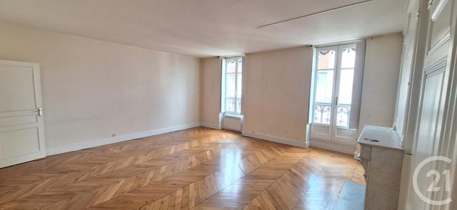 Afficher la photo en grand Appartement à louer - 2 pièces - 74.5 m2 - LYON - 69002 - RHONE-ALPES - Century 21 Presqu'Île Immobilier