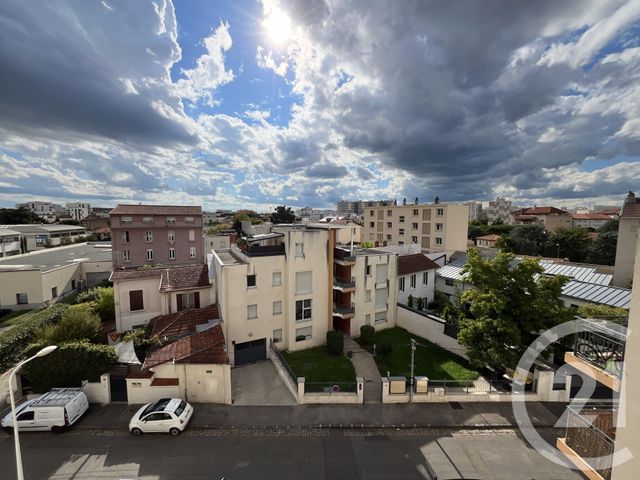 Afficher la photo en grand Appartement F2 à vendre - 2 pièces - 48.75 m2 - LYON - 69008 - RHONE-ALPES - Century 21 Presqu'Île Immobilier