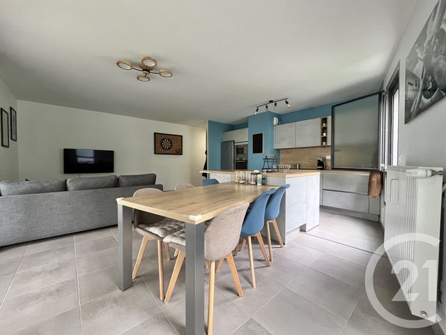 Appartement F4 à vendre - 4 pièces - 85.42 m2 - LYON - 69007 - RHONE-ALPES - Century 21 Presqu'Île Immobilier