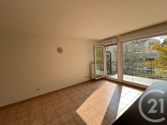Afficher la photo en grand Appartement F3 à vendre - 3 pièces - 69.68 m2 - LYON - 69008 - RHONE-ALPES - Century 21 Presqu'Île Immobilier