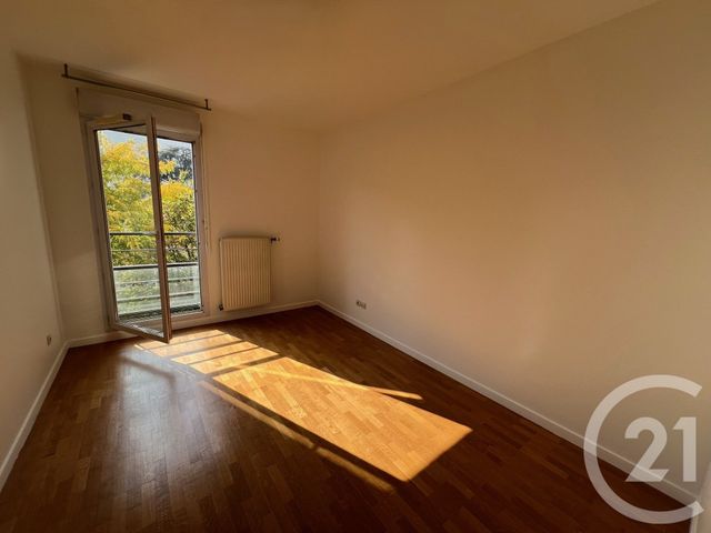 Afficher la photo en grand Appartement F3 à vendre - 3 pièces - 69.68 m2 - LYON - 69008 - RHONE-ALPES - Century 21 Presqu'Île Immobilier