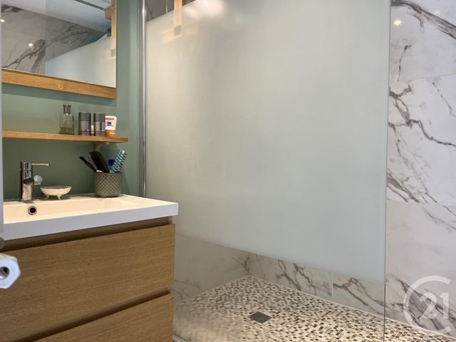 Appartement F4 à vendre - 4 pièces - 127.46 m2 - LYON - 69002 - RHONE-ALPES - Century 21 Presqu'Île Immobilier