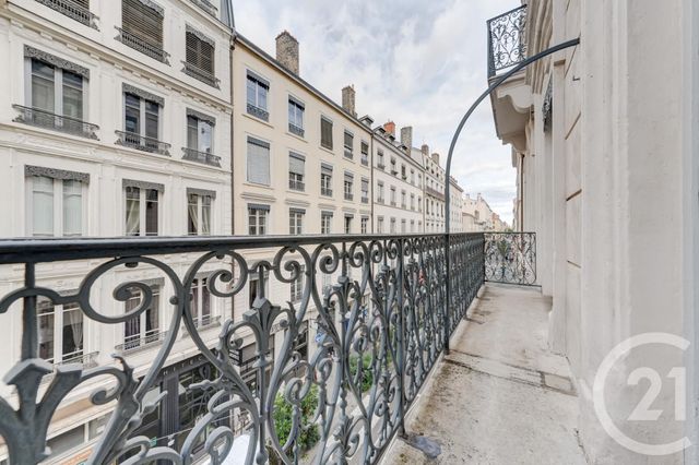 Appartement F5 à vendre - 5 pièces - 138.81 m2 - LYON - 69002 - RHONE-ALPES - Century 21 Presqu'Île Immobilier