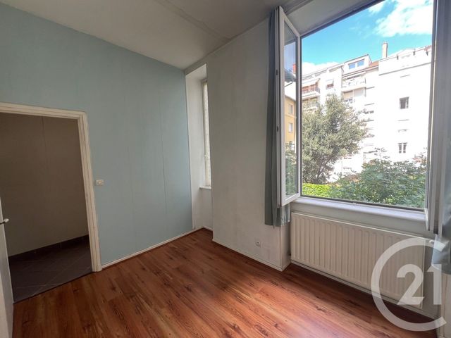 Appartement F3 à vendre - 3 pièces - 62.01 m2 - LYON - 69002 - RHONE-ALPES - Century 21 Presqu'Île Immobilier