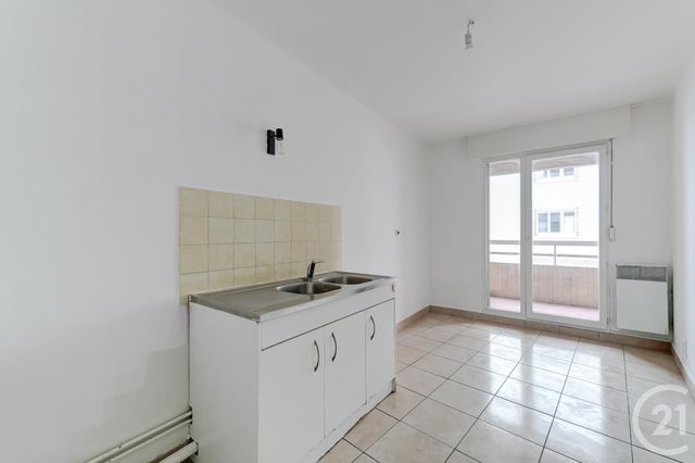 Appartement T3 à vendre - 3 pièces - 77.02 m2 - LYON - 69003 - RHONE-ALPES - Century 21 Presqu'Île Immobilier