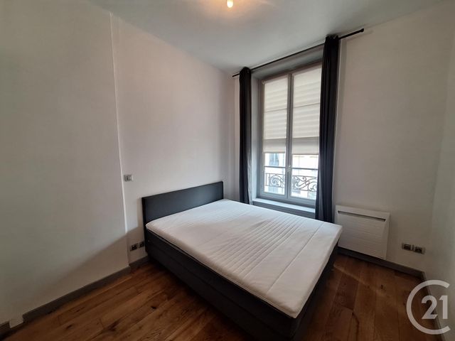 Appartement F2 à louer - 2 pièces - 51.83 m2 - LYON - 69007 - RHONE-ALPES - Century 21 Presqu'Île Immobilier