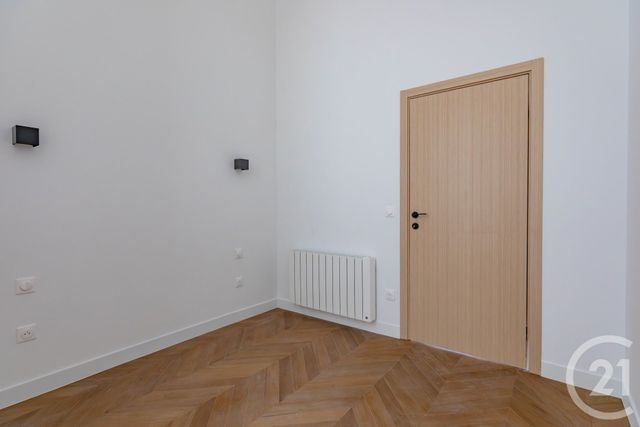 Appartement F3 à vendre - 3 pièces - 62.0 m2 - LYON - 69002 - RHONE-ALPES - Century 21 Presqu'Île Immobilier