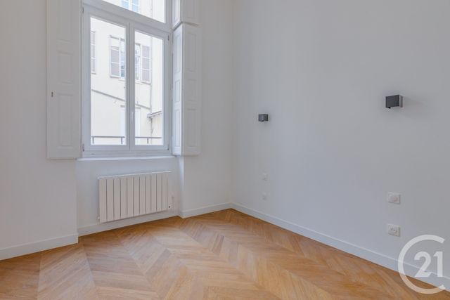 Appartement F4 à vendre - 4 pièces - 72.21 m2 - LYON - 69002 - RHONE-ALPES - Century 21 Presqu'Île Immobilier
