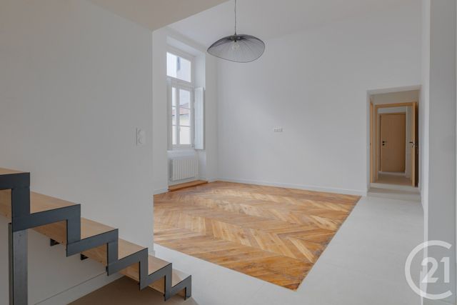 Appartement F4 à vendre - 4 pièces - 72.21 m2 - LYON - 69002 - RHONE-ALPES - Century 21 Presqu'Île Immobilier