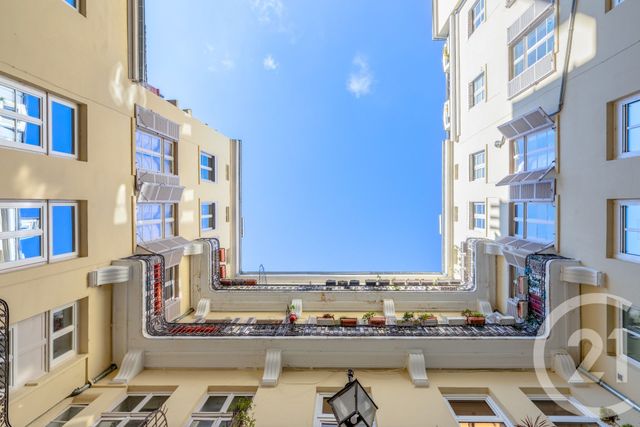 Appartement F4 à vendre - 4 pièces - 72.21 m2 - LYON - 69002 - RHONE-ALPES - Century 21 Presqu'Île Immobilier