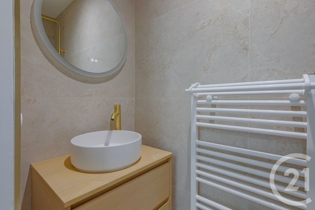 Appartement F4 à vendre - 4 pièces - 72.21 m2 - LYON - 69002 - RHONE-ALPES - Century 21 Presqu'Île Immobilier