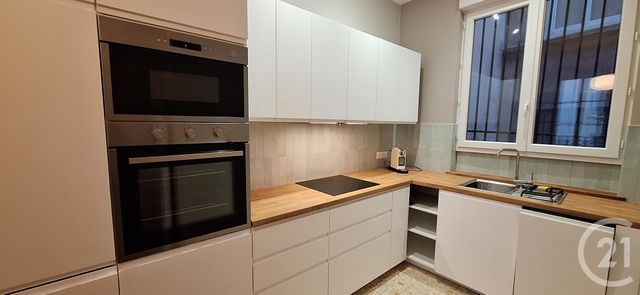 Appartement F2 à louer - 2 pièces - 46.26 m2 - LYON - 69001 - RHONE-ALPES - Century 21 Presqu'Île Immobilier