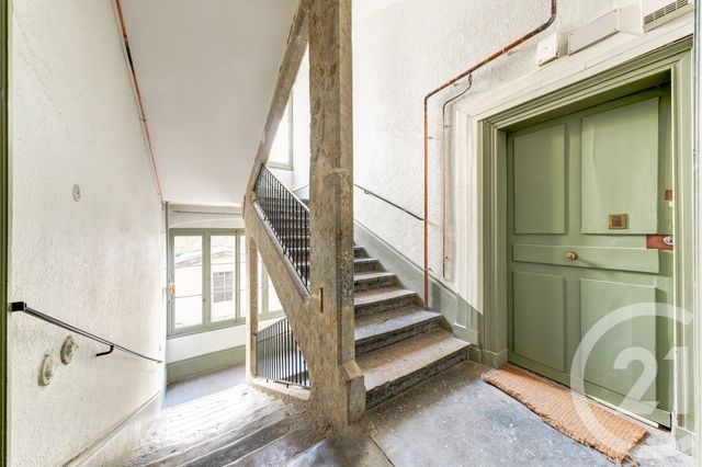 Appartement F2 à vendre - 2 pièces - 79.97 m2 - LYON - 69002 - RHONE-ALPES - Century 21 Presqu'Île Immobilier