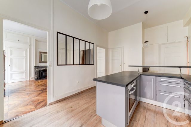 Appartement F2 à vendre - 2 pièces - 79.97 m2 - LYON - 69002 - RHONE-ALPES - Century 21 Presqu'Île Immobilier