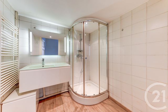 Appartement F2 à vendre - 2 pièces - 79.97 m2 - LYON - 69002 - RHONE-ALPES - Century 21 Presqu'Île Immobilier