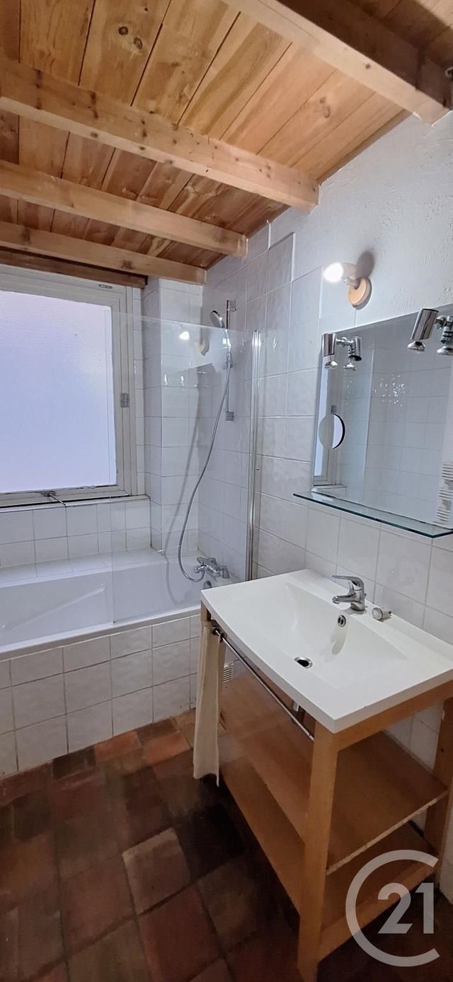 Appartement F2 à louer - 2 pièces - 59.2 m2 - LYON - 69005 - RHONE-ALPES - Century 21 Presqu'Île Immobilier