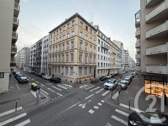 Appartement F5 à vendre - 5 pièces - 129.31 m2 - LYON - 69006 - RHONE-ALPES - Century 21 Presqu'Île Immobilier